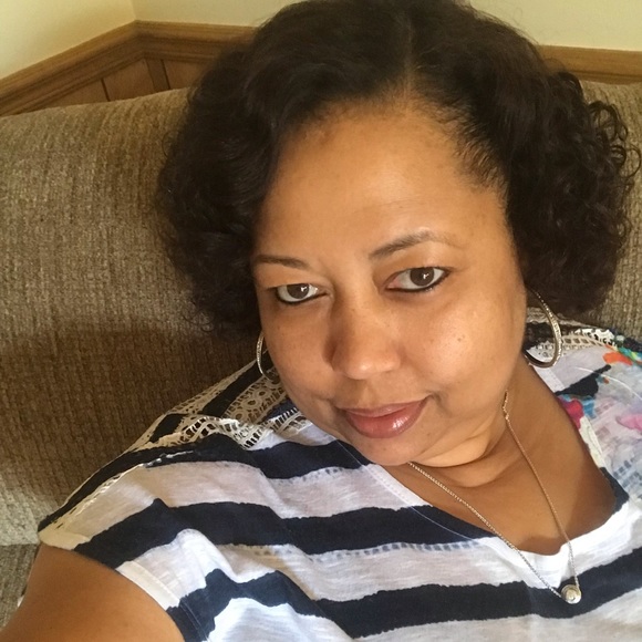 Meet your Posher, Tosombra - Picture 1 of 1